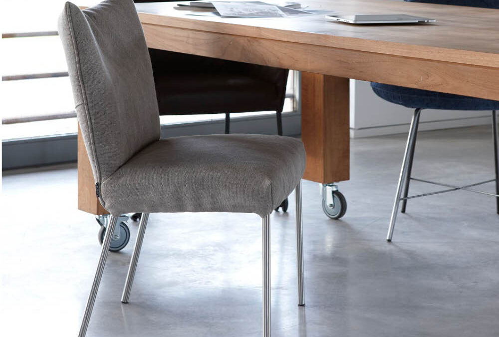 Label – Eetkamerstoel Gabon